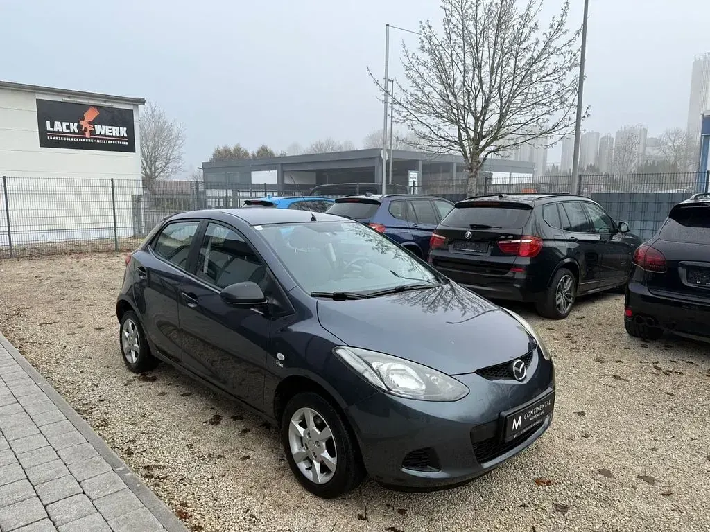 Gebraucht Mazda 2 Active 75 PS (55 kW) 2010 Grau Kleinwagen