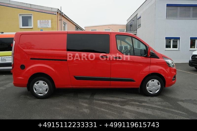 Gebraucht Ford Transit Custom Trend 131 PS (96 kW) 2019 Rot Van / Kleinbus