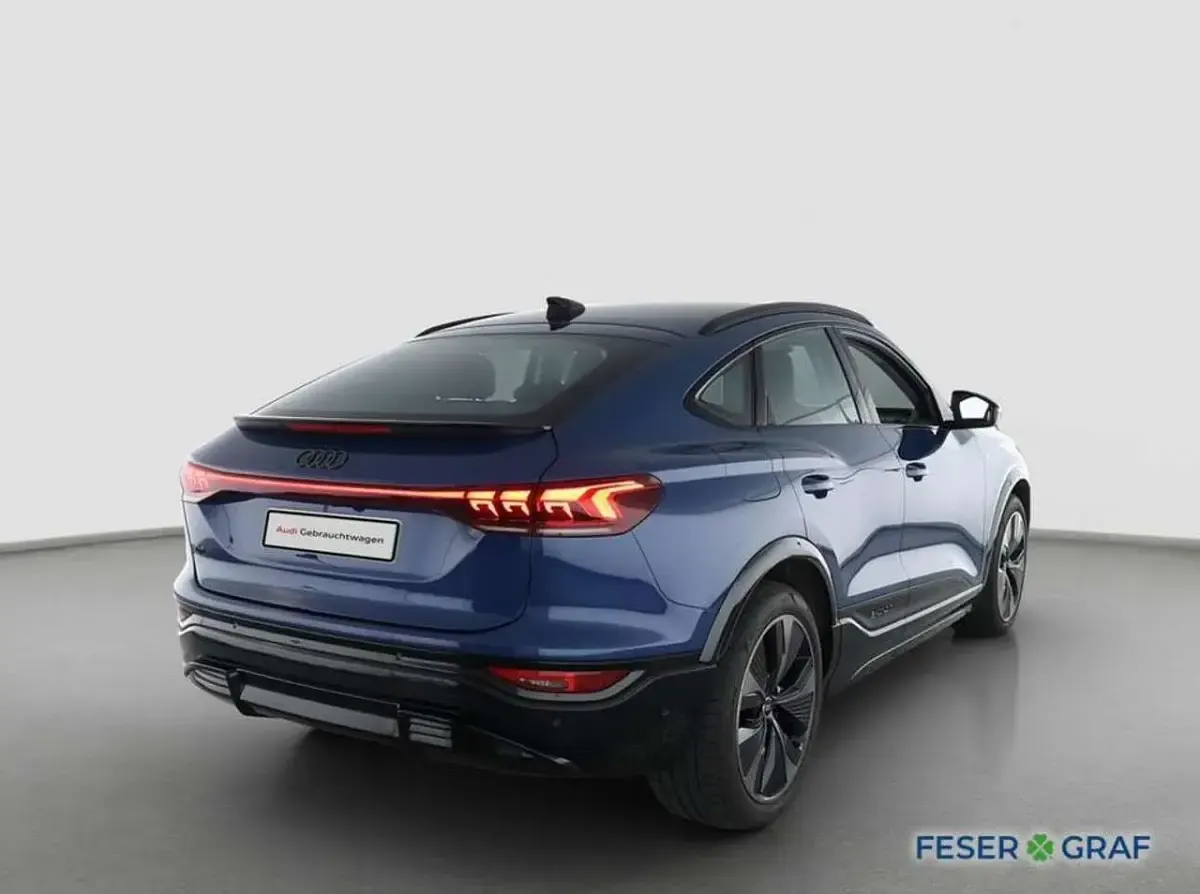 Gebraucht Audi Q6 Sportback e-tron S-Line 225 kW (306 PS) 2025 Blau SUV