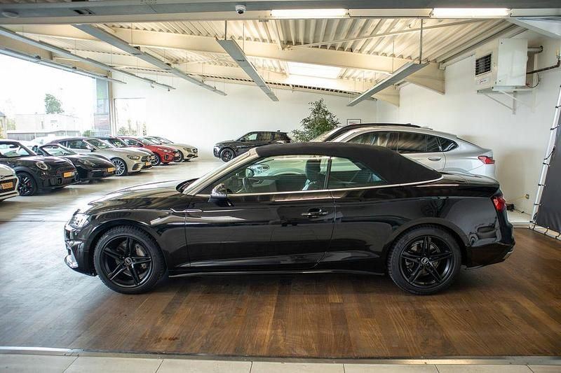 Gebraucht Audi A5 Cabriolet 204 PS (150 kW) 2021 Schwarz Cabrio