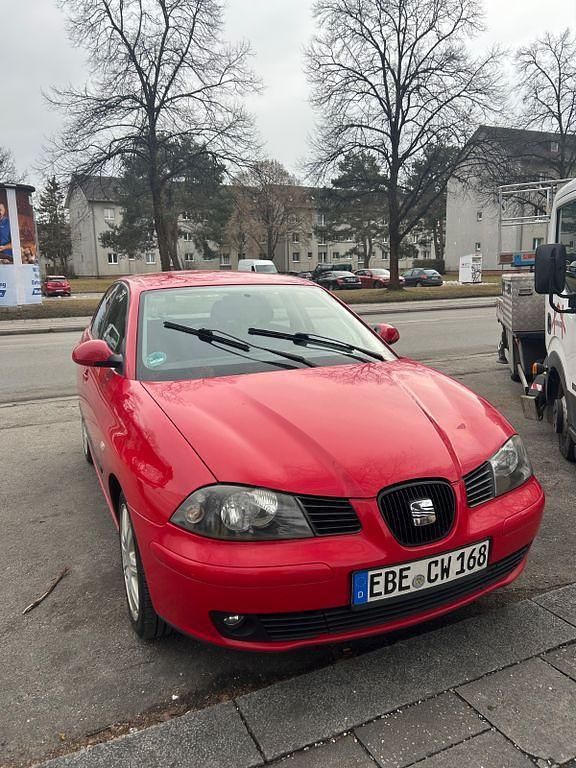 Gebraucht Seat Ibiza Reference 75 PS (55 kW) 2005 Rot Kleinwagen