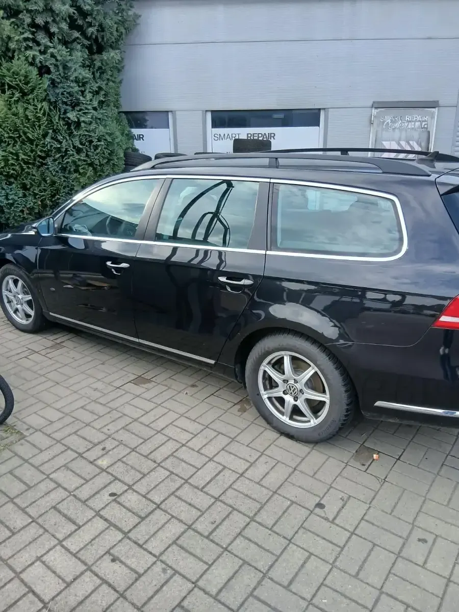 Gebraucht VW Passat 140 PS (102 kW) 2011 Schwarz Kombi