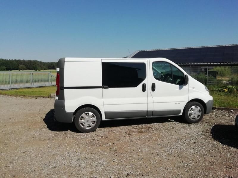 Weiß Gebraucht 2014 Renault Trafic Van | 5.900 € - Bild 1/4