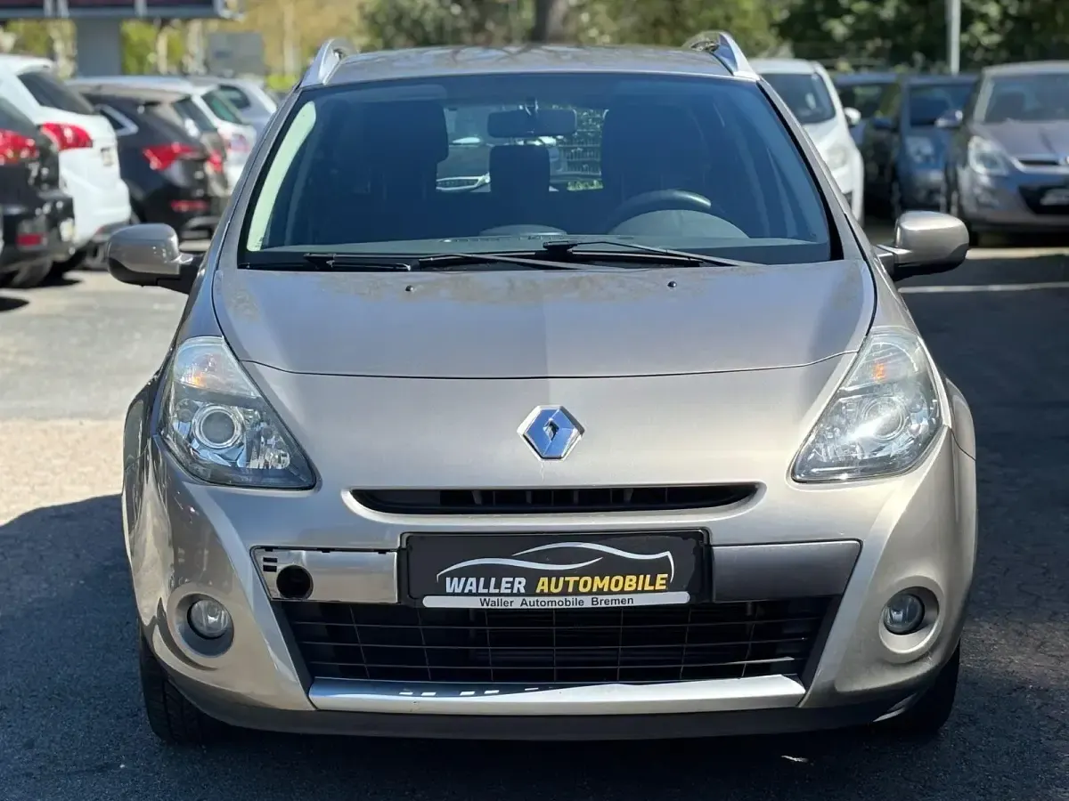 Gebraucht Renault Clio GrandTour Dynamique 75 PS (55 kW) 2010 Other Kombi