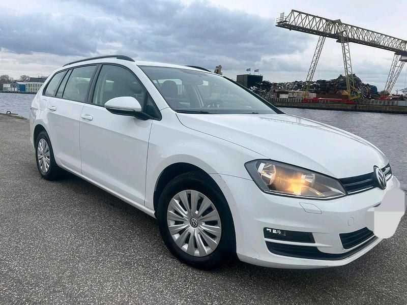 Gebraucht VW Golf VII 110 PS (80 kW) 2014 Weiß Kombi