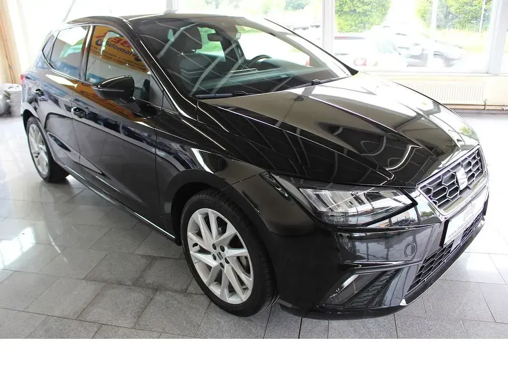 Gebraucht Seat Ibiza FR-Line 95 PS (69 kW) 2024 Schwarz Kleinwagen