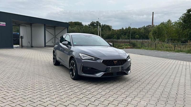 Gebraucht Cupra Leon 204 PS (150 kW) 2022 Grau Limousine