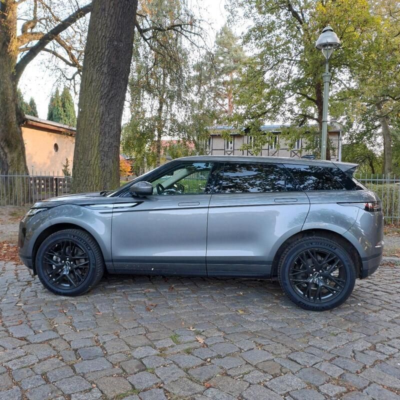 Grau Gebraucht 2019 Land Rover Range Rover evoque SUV | 32.000 € (Etwas zu teuer) - Bild 1/4