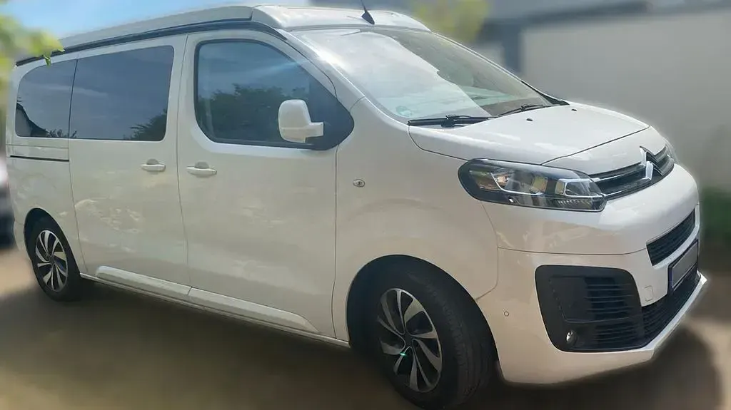 Gebraucht Citroën Spacetourer Feel 150 PS (110 kW) 2020 Weiß Van / Kleinbus