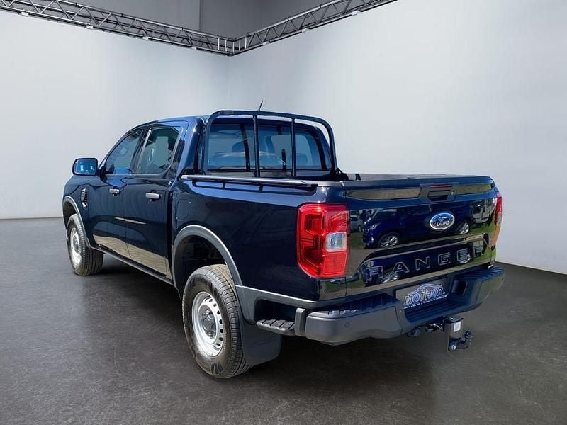 Nowe Ford Ranger XL 170 KM (125 kW) 2026 Czarny Pickup