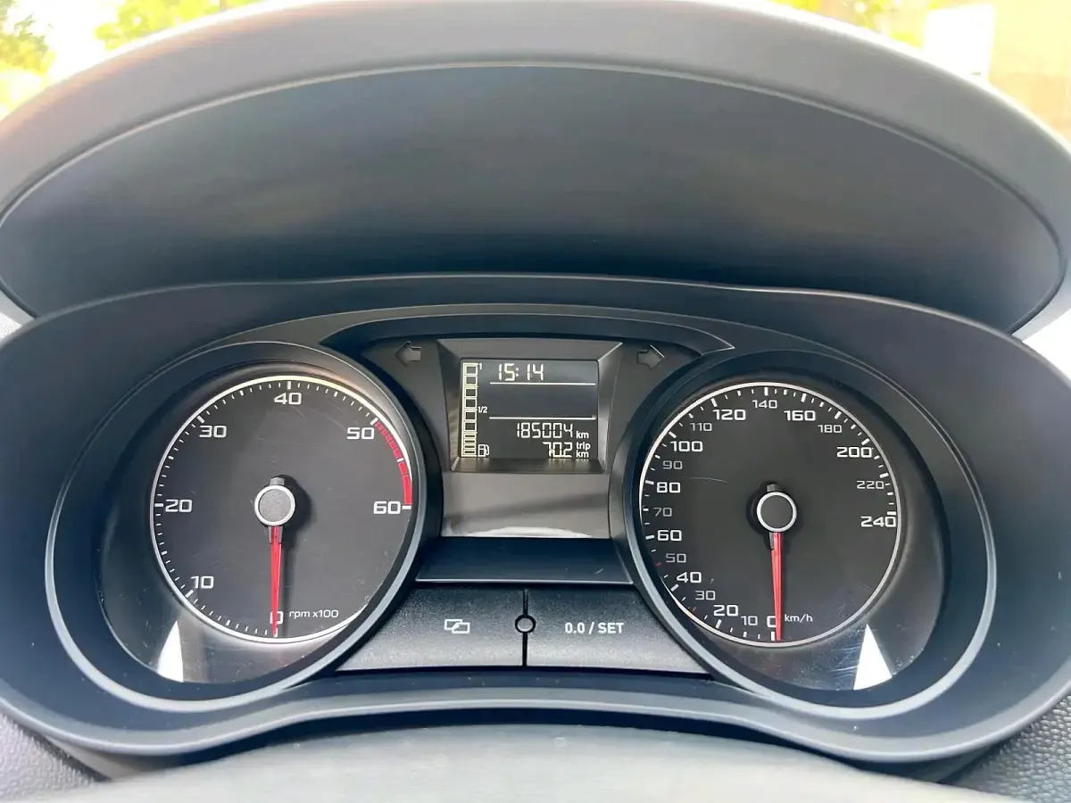 Gebraucht Seat Ibiza 105 PS (77 kW) 2015 Grau Kleinwagen