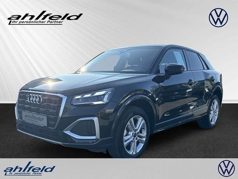 Mythosschwarz Gebraucht 2024 Audi Q2 Advanced Plus SUV | 33.630 € (Teuer) - Bild 1/4