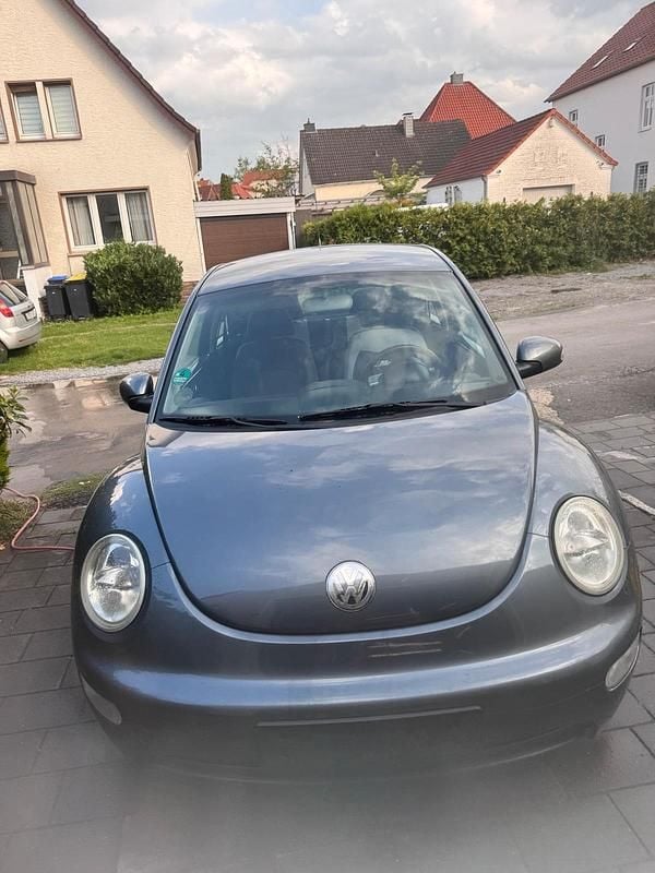 Grau Gebraucht 2003 VW Beetle Limousine | 1.480 € (Fairer Preis) - Bild 1/4