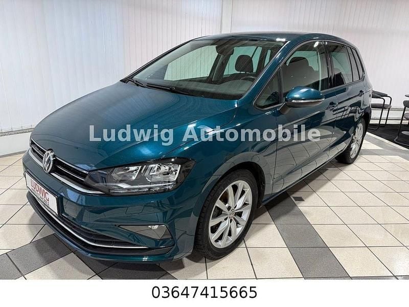 Gebraucht VW Golf Comfortline 150 PS (110 kW) 2018 Grün Limousine