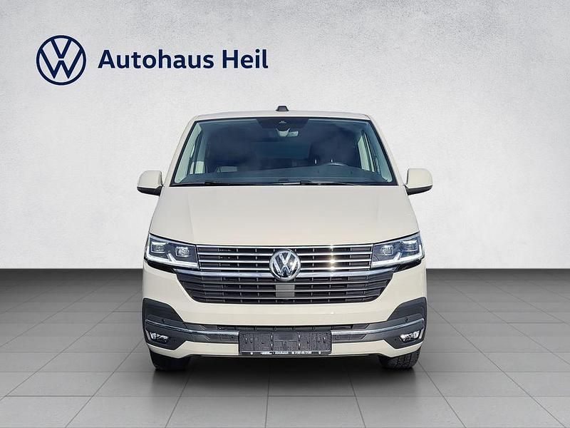 Gebraucht VW Multivan 150 PS (110 kW) 2022 Grau Van