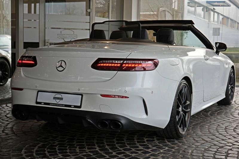 Gebraucht Mercedes E53 AMG AMG 435 PS (319 kW) 2021 Weiß Cabrio