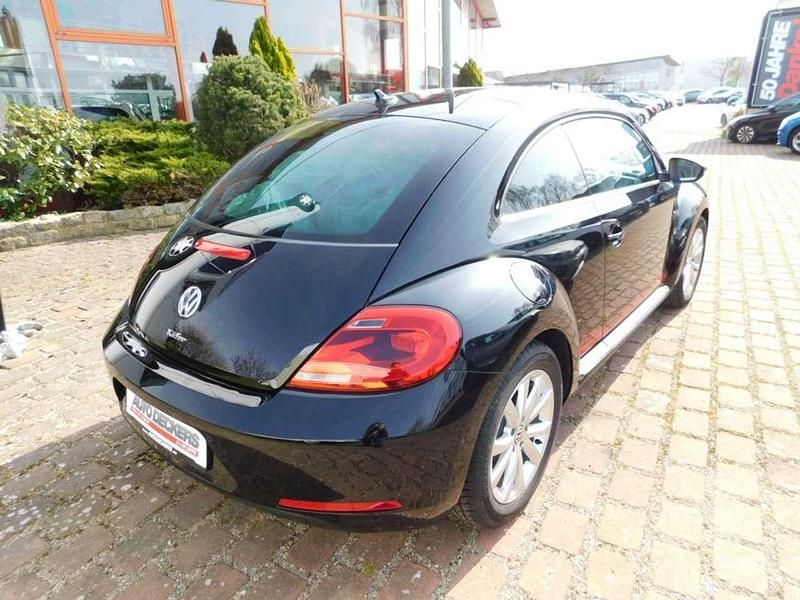 Gebraucht VW Beetle Design 105 PS (77 kW) 2015 Schwarz Kleinwagen