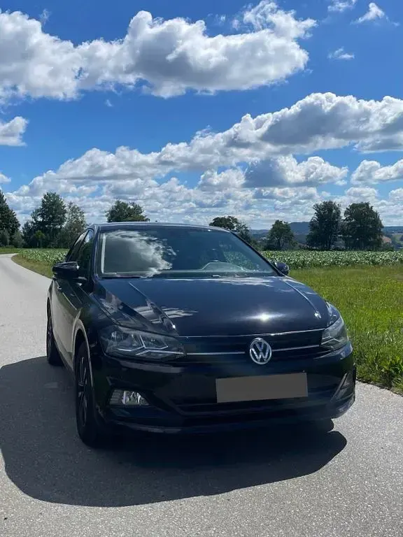 Gebraucht VW Polo IQ Drive 95 PS (69 kW) 2020 Schwarz Kleinwagen