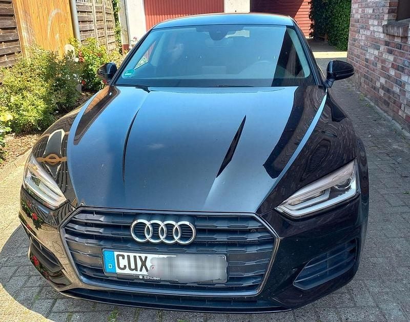 Schwarz Gebraucht 2018 Audi A5 Sportback Sport Kleinwagen | 14.900 € (Guter Preis) - Bild 1/4