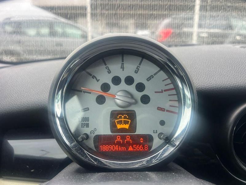 Gebraucht Mini Cooper 120 PS (88 kW) 2008 Schwarz Kleinwagen