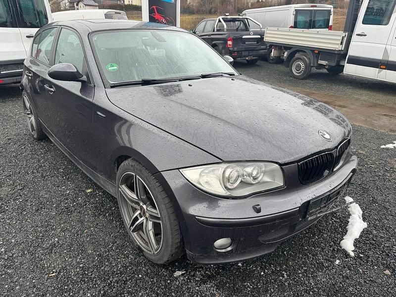 Gebraucht BMW 120 150 PS (110 kW) 2005 Grau Kleinwagen