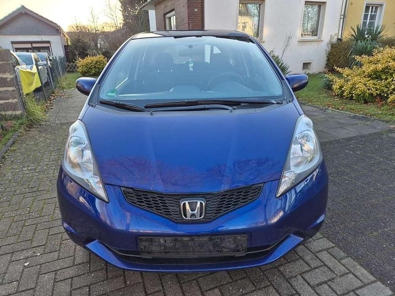 Deep saphire blue p. Gebraucht 2008 Honda Jazz Trend Kleinwagen | 1.850 € (Fairer Preis) - Bild 1/4