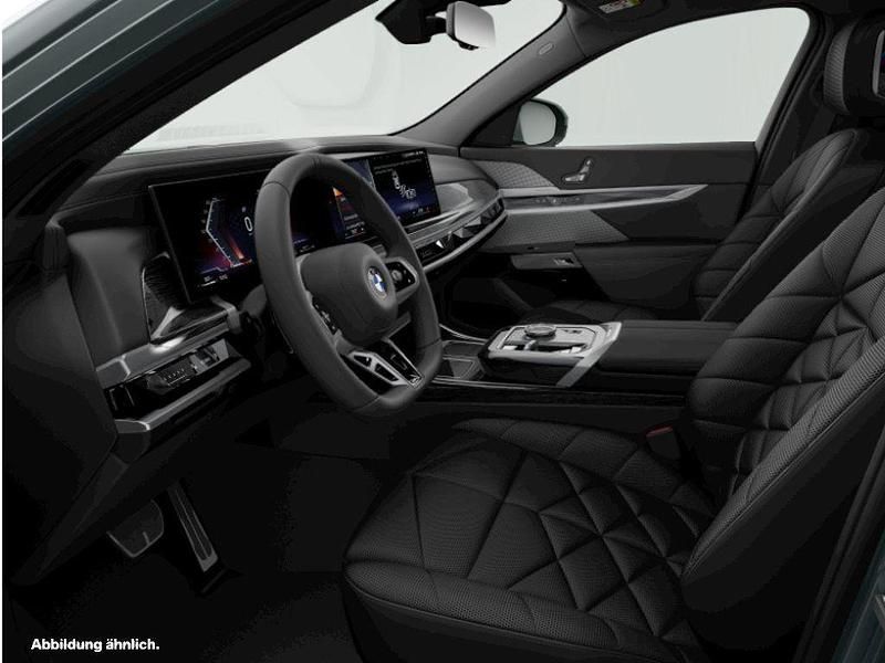 Gebraucht BMW 740 Comfort Edition 299 PS (219 kW) 2025 Limousine