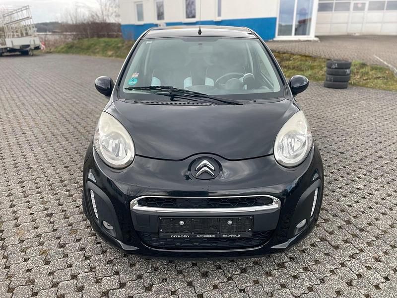 Gebraucht Citroën C1 60 PS (44 kW) 2013 Schwarz Kleinwagen