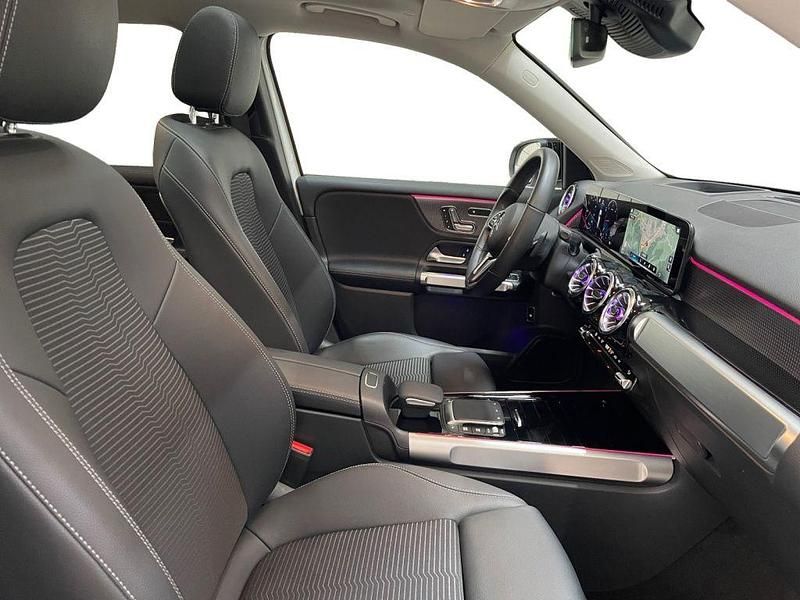 Gebraucht Mercedes GLB200 Progressive 150 PS (110 kW) 2023 Weiß SUV