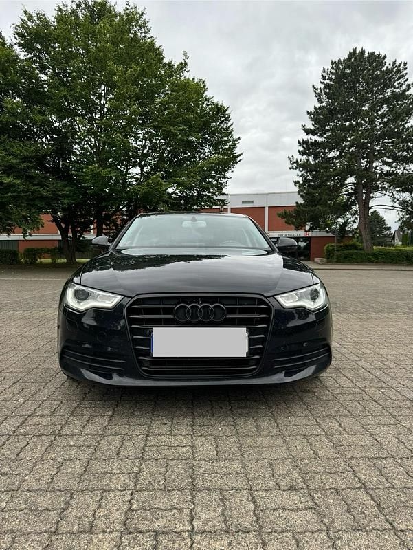 Gebraucht Audi A6 Premium 204 PS (150 kW) 2014 Schwarz Limousine