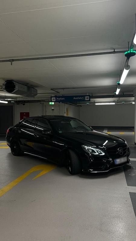 Gebraucht Mercedes E500 408 PS (300 kW) 2014 Limousine
