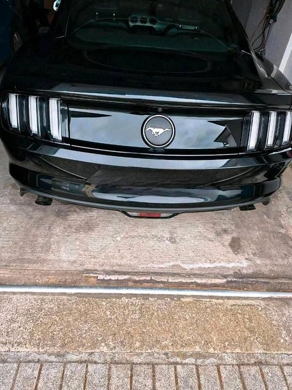 Gebraucht Ford Mustang 317 PS (233 kW) 2016 Schwarz Coupé