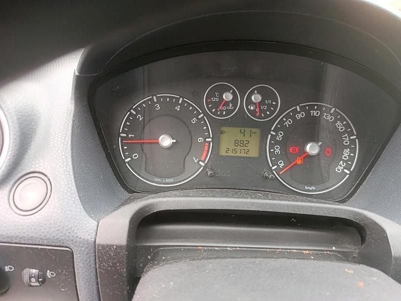 Gebraucht Ford Fiesta 80 PS (58 kW) 2008 Silber Kleinwagen