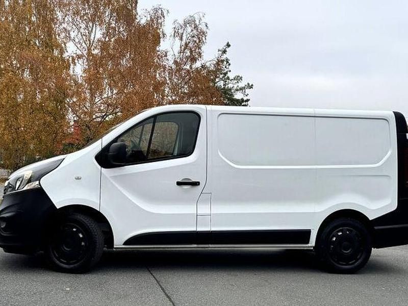 Gebraucht Opel Vivaro S 145 PS (106 kW) 2017 Casabl/arctic/eisweiss/kaolin Van / Kleinbus