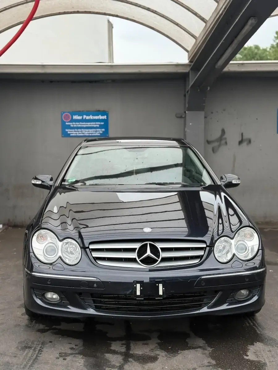 Gebraucht Mercedes CLK220 150 PS (110 kW) 2008 Blau Coupé