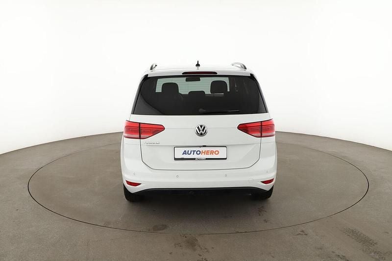 Gebraucht VW Touran Comfortline 2019 Weiß Van / Kleinbus