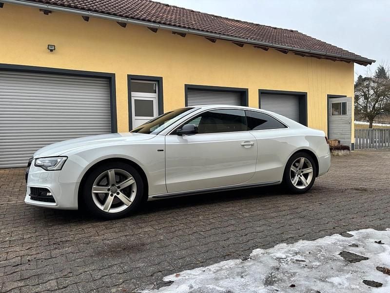 Gebraucht Audi A5 218 PS (160 kW) 2016 Weiß Coupé