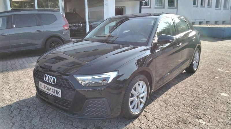 Schwarz Gebraucht 2024 Audi A1 Sportback Kleinwagen | 22.490 € (Fairer Preis) - Bild 1/4