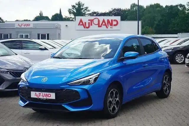 Gebraucht MG MG3 Luxury 197 PS (144 kW) 2025 Comoblaumet. Kleinwagen