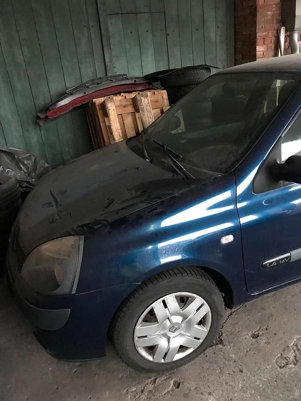 Gebraucht Renault Clio II 75 PS (55 kW) 2003 Blau Kleinwagen