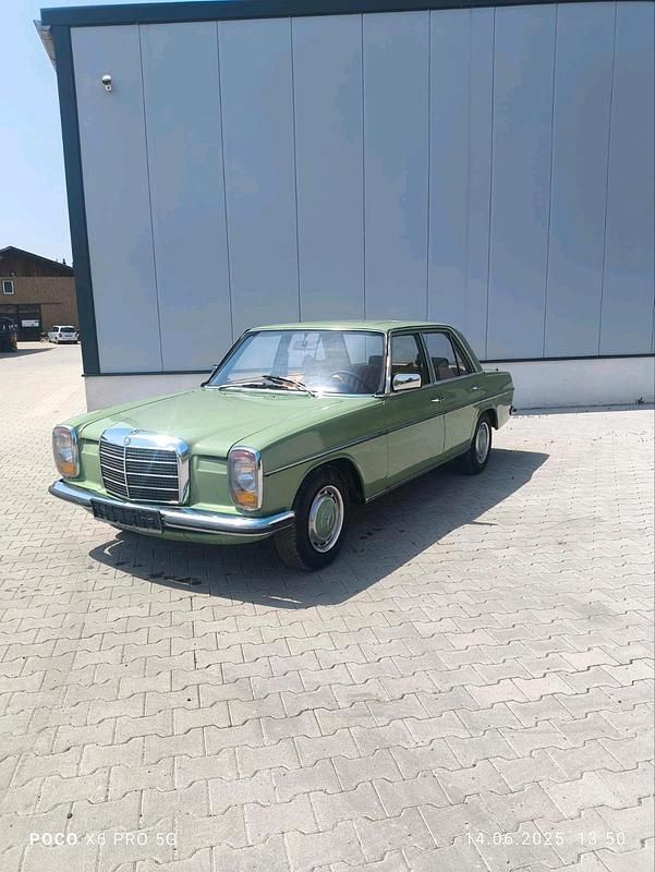 Gebraucht 1974 Mercedes W115 Limousine | 8.500 € - Bild 1/4