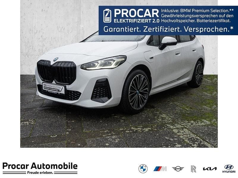 Gebraucht BMW 225 Shadowline 245 PS (180 kW) 2022 Weiß Van / Kleinbus