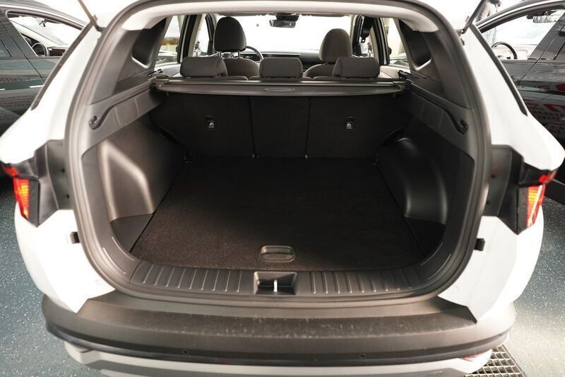 Gebraucht Hyundai Tucson 116 PS (85 kW) 2024 Weiß SUV