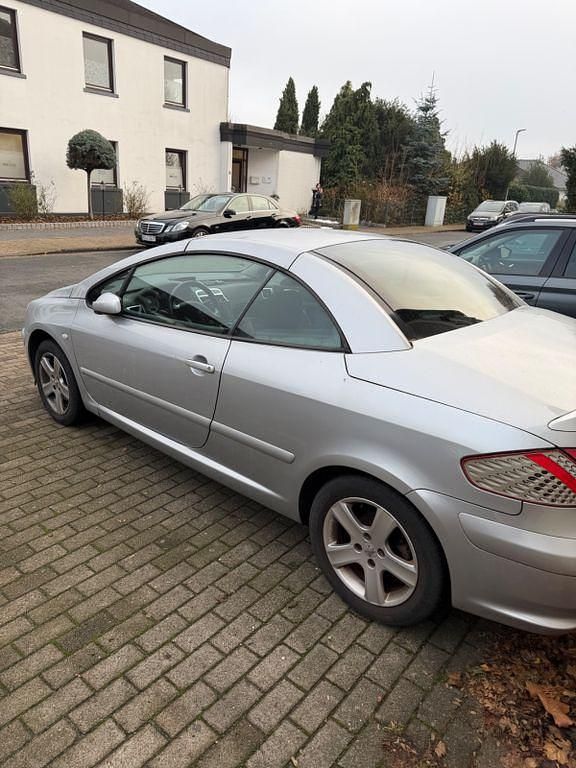Gebraucht Peugeot 307 CC 136 PS (100 kW) 2004 Silber Cabrio