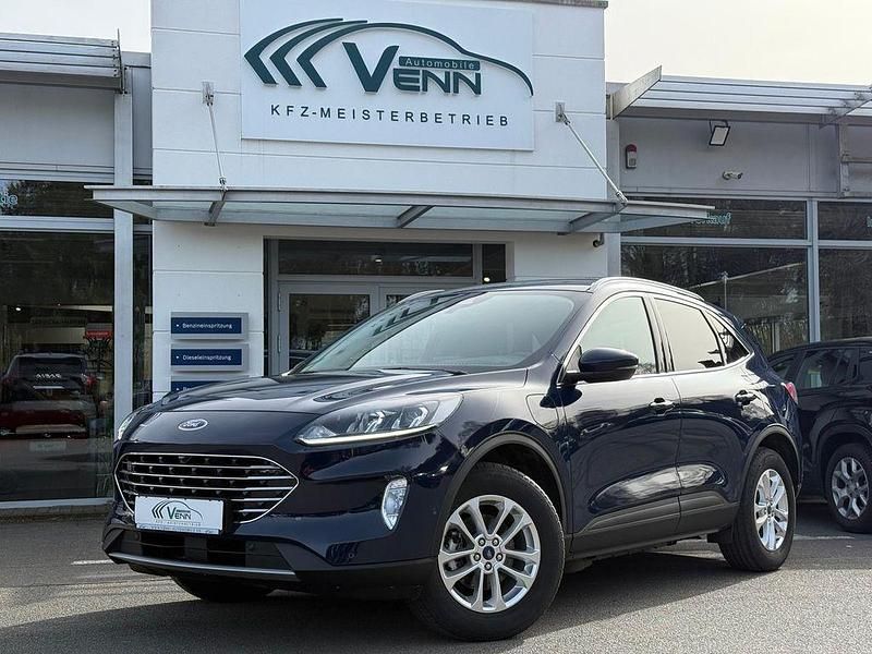 Gebraucht Ford Kuga Titanium 224 PS (164 kW) 2022 Blau SUV