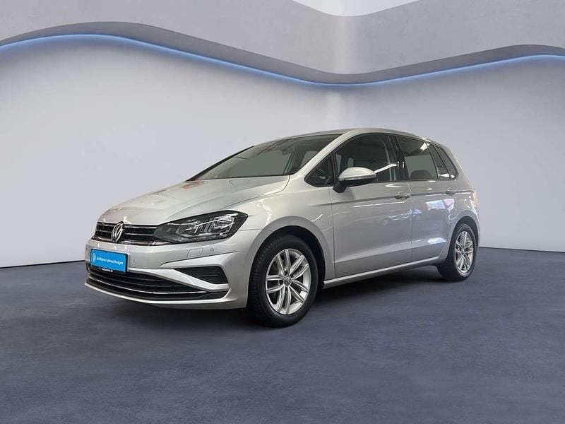 Silber Gebraucht 2020 VW Golf Sportsvan Comfortline Van / Kleinbus | 17.995 € (Fairer Preis) - Bild 1/4