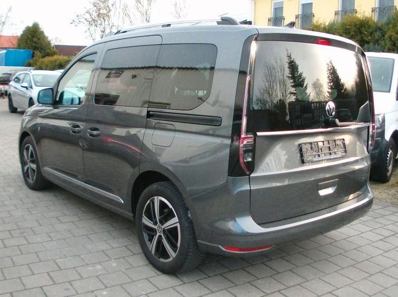 Gebraucht VW Caddy Style 122 PS (89 kW) 2022 Grau Van / Kleinbus