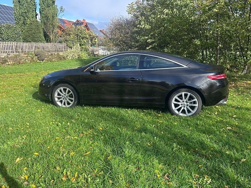 Schwarz Gebraucht 2010 Renault Laguna III Night&Day Coupé | 4.900 € (Fairer Preis) - Bild 1/4