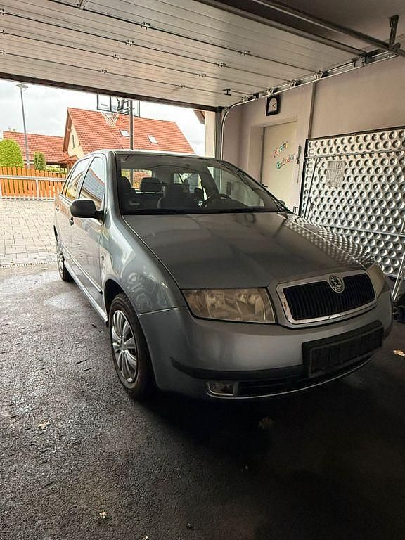 Gebraucht Skoda Fabia Classic 75 PS (55 kW) 2005 Silber Limousine