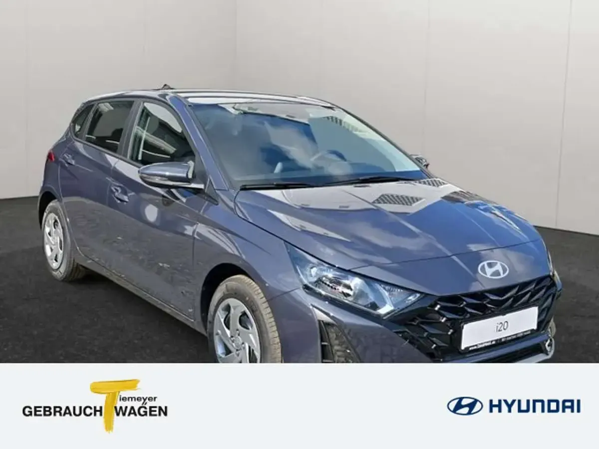 Neu Hyundai i20 Select 90 PS (66 kW) 2026 Grau Kleinwagen